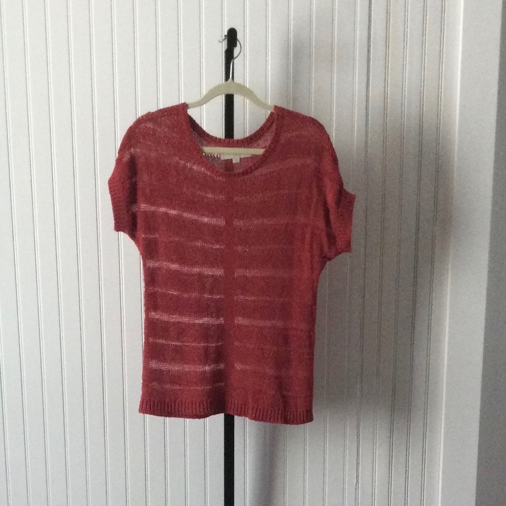 NWOT LOFT 58% cotton summer top.Also in white